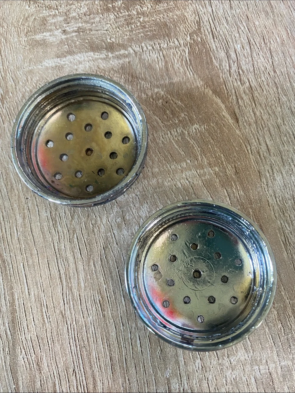 Daisy & Button (EAPG) Salt and Pepper Shakers